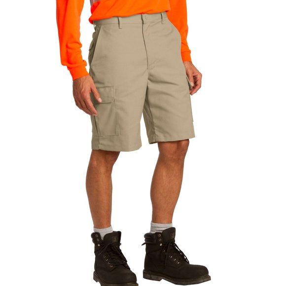 NWT-Red Kap Industrial Cargo Shorts-Sz 34 - Picture 1 of 9